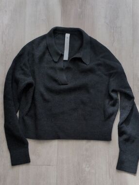 lululemon athletica Charcoal Gray Knit Pullover
